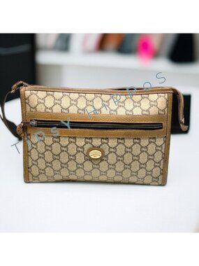 Vintage Gucci Plus Monogram Canvas Brown Leather Clutch With Zipper & Logo Detai
